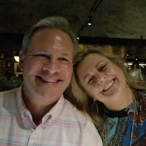 Meet your Posher, Laurie